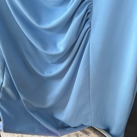 Alexia Admor Light Blue Asymmetrical Dress - Picture 5 of 5